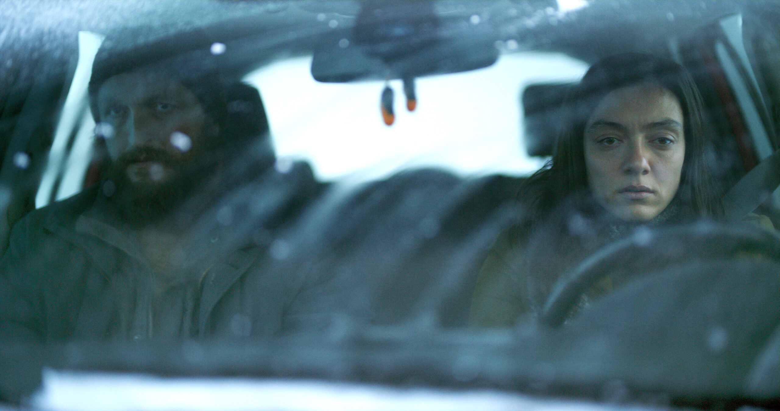 Snow and the Bear © Albino Zebra Film